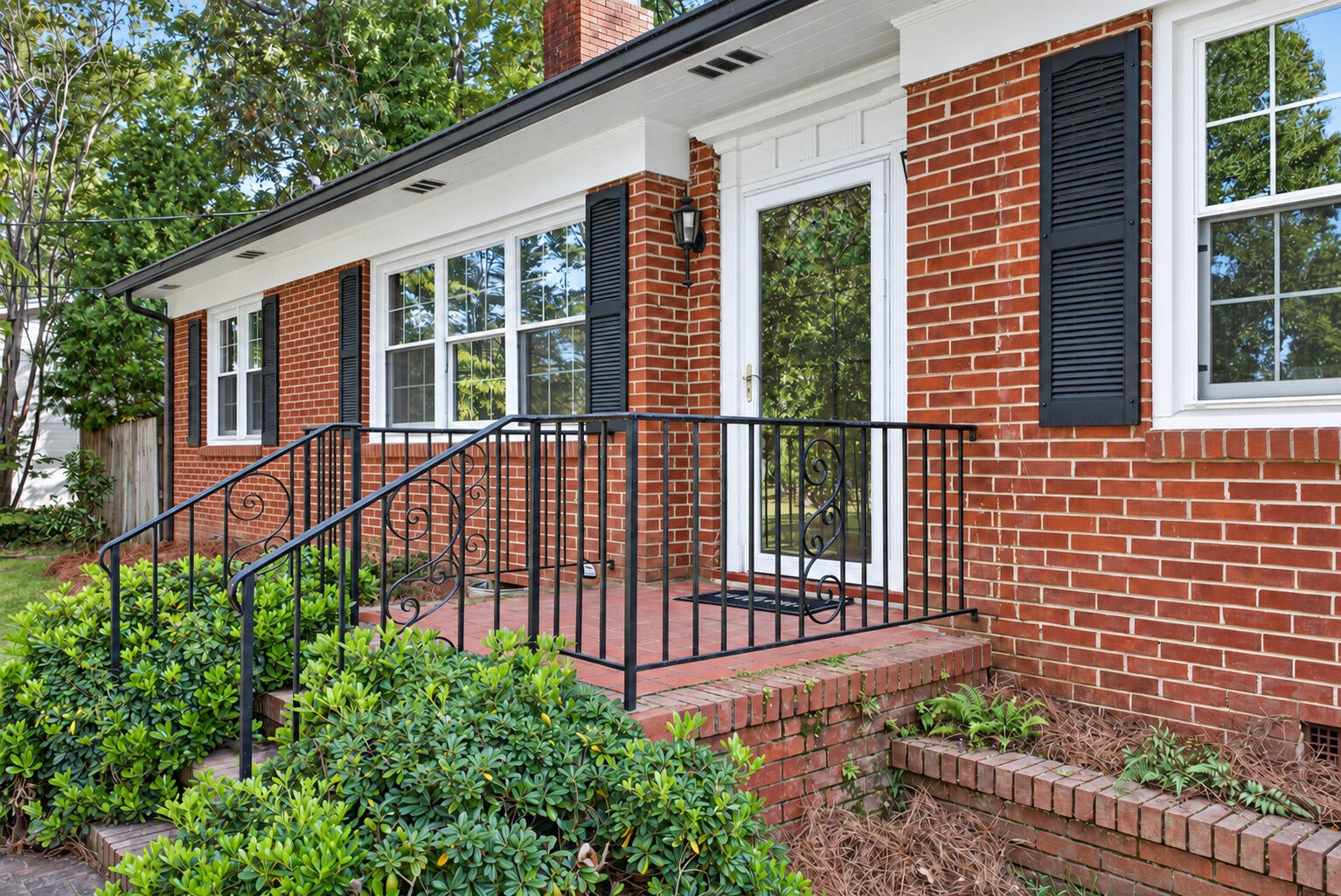 237 Barnard Avenue SE