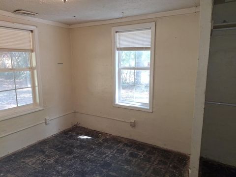 Tiny photo for 820 Lincoln Avenue, Aiken, SC 29801 (MLS # 220192)