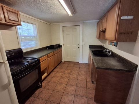 Tiny photo for 820 Lincoln Avenue, Aiken, SC 29801 (MLS # 220192)