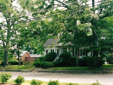 Tiny photo for 0 Simpkins Street, Edgefield, SC 29824 (MLS # 217808)