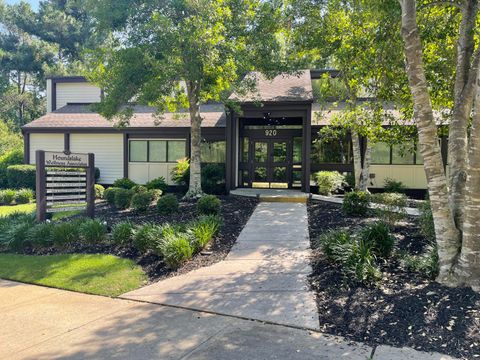 Photo of 918 Houndslake Drive #B202, Aiken, SC 29803 (MLS # 223318)