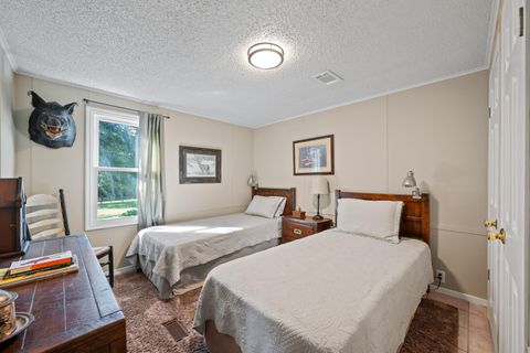 Tiny photo for 7901 Ashleigh Road, Blackville, SC 29817 (MLS # 220029)