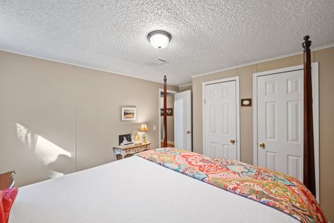 Tiny photo for 7901 Ashleigh Road, Blackville, SC 29817 (MLS # 220029)