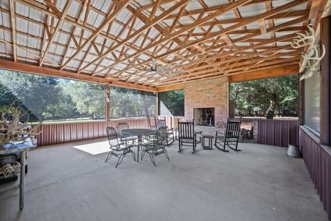 Tiny photo for 7901 Ashleigh Road, Blackville, SC 29817 (MLS # 220029)