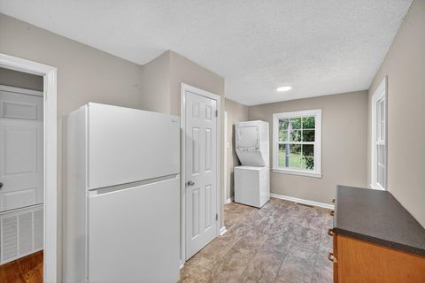 Tiny photo for 407 Old Whiskey Road S, New Ellenton, SC 29809 (MLS # 219885)