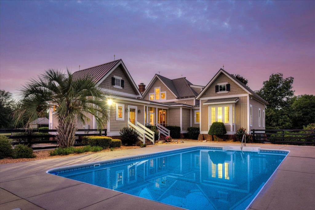 Photo for 209 Fairwind Road, Windsor, SC 29856 (MLS # 218559)