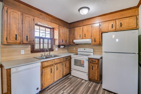 Tiny photo for 339 Second Avenue, North Augusta, SC 29841 (MLS # 220652)