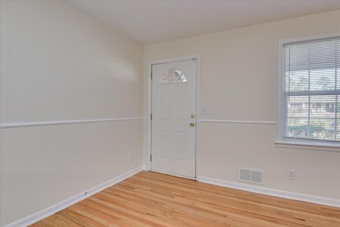 Tiny photo for 618 W Woodlawn Avenue, North Augusta, SC 29841 (MLS # 220675)