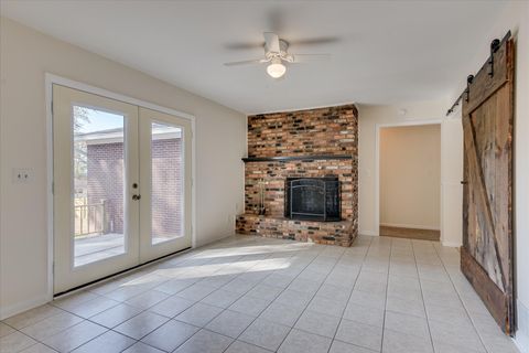 Tiny photo for 618 W Woodlawn Avenue, North Augusta, SC 29841 (MLS # 220675)