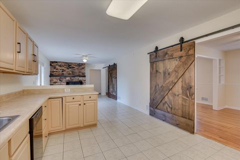 Tiny photo for 618 W Woodlawn Avenue, North Augusta, SC 29841 (MLS # 220675)