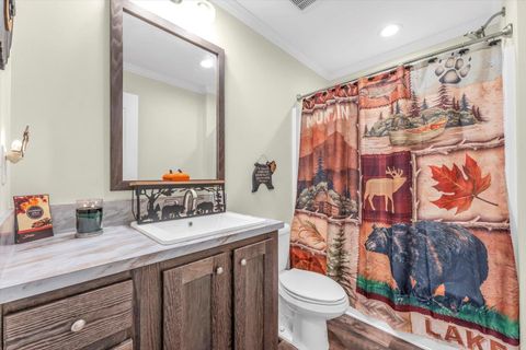 Tiny photo for 152 Ridgelake Circle, St Matthews, SC 29135 (MLS # 218824)