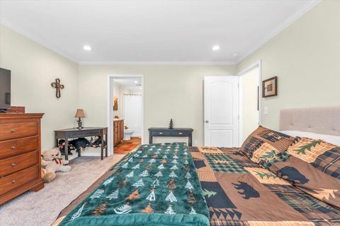 Tiny photo for 152 Ridgelake Circle, St Matthews, SC 29135 (MLS # 218824)