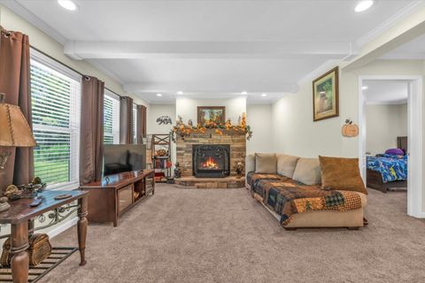 Tiny photo for 152 Ridgelake Circle, St Matthews, SC 29135 (MLS # 218824)