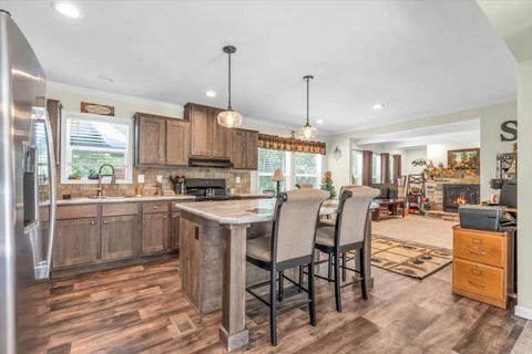 Tiny photo for 152 Ridgelake Circle, St Matthews, SC 29135 (MLS # 218824)