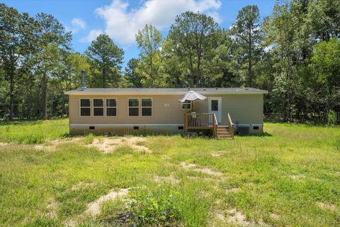 Tiny photo for 152 Ridgelake Circle, St Matthews, SC 29135 (MLS # 218824)