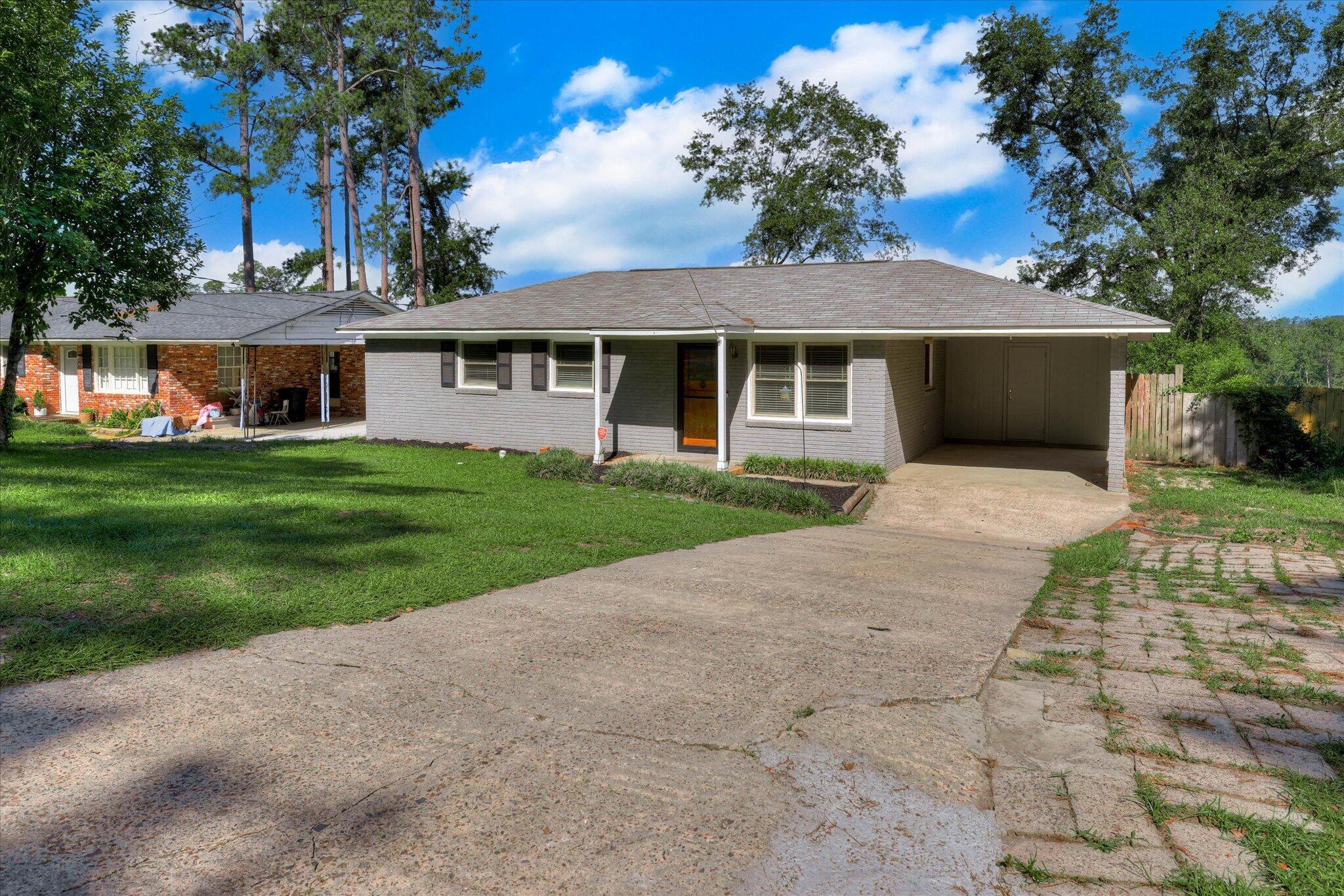 2212 Vireo Drive