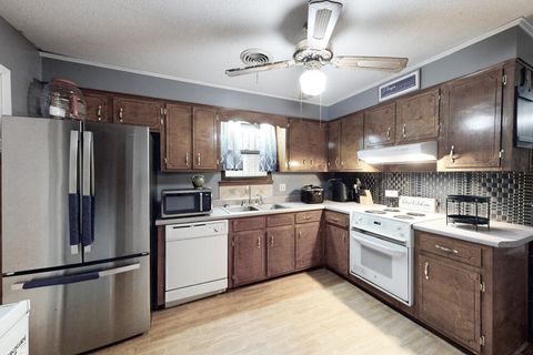 Tiny photo for 3156 River Oak Road, Augusta, GA 30909 (MLS # 219783)