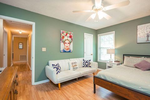 Tiny photo for 209 Thurmond Street, Edgefield, SC 29824 (MLS # 219169)