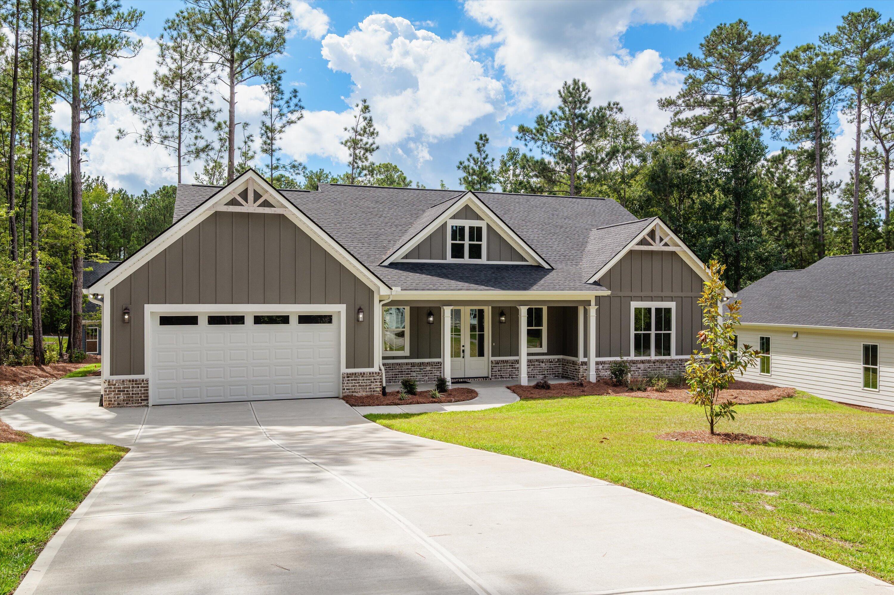306 Clipper Trace