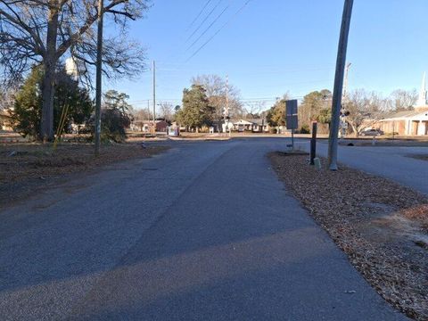 Tiny photo for 200 Dubose Street, Ridge Spring, SC 29129 (MLS # 221360)