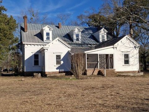 Tiny photo for 200 Dubose Street, Ridge Spring, SC 29129 (MLS # 221360)