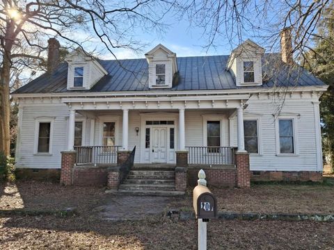 Tiny photo for 200 Dubose Street, Ridge Spring, SC 29129 (MLS # 221360)