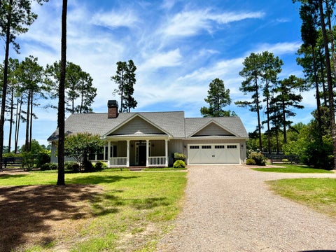 Photo of 1024 Berkshire Lane, Aiken, SC 29805 (MLS # 224083)