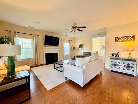 Tiny photo for 318 John Wayne Drive, West Columbia, SC 29170 (MLS # 220138)