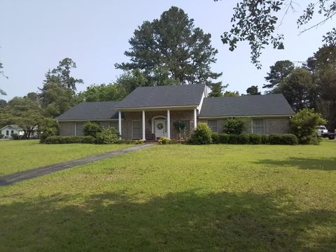 Photo of 471 7th Street, Fairfax, SC 29827 (MLS # 217665) Photo of 471 7th Street, Fairfax, SC 29827 (MLS # 217665)