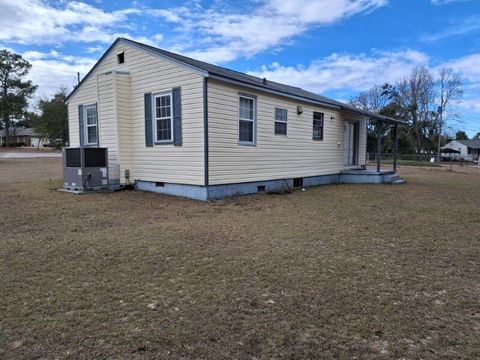 Tiny photo for 102 Iroquois Street, Aiken, SC 29801 (MLS # 221070)