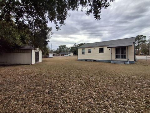 Tiny photo for 102 Iroquois Street, Aiken, SC 29801 (MLS # 221070)