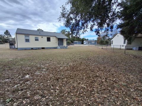 Tiny photo for 102 Iroquois Street, Aiken, SC 29801 (MLS # 221070)