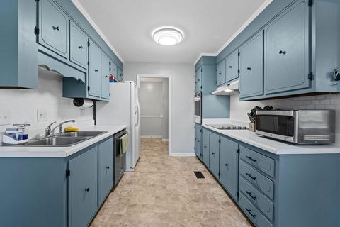 Tiny photo for 1715 Deerwood Drive, Augusta, GA 30906 (MLS # 220075)