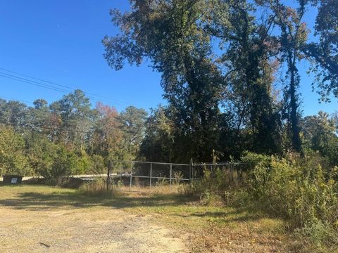 Photo of 734 E Buena Vista Avenue, North Augusta, SC 29841 (MLS # 221094)