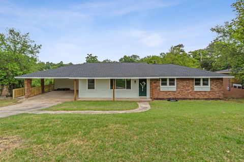 Photo of 201 Ashley Circle, North Augusta, SC 29841 (MLS # 223399)