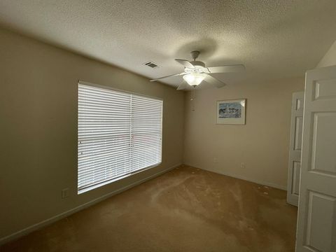 Tiny photo for 612 Kensington Court, Aiken, SC 29803 (MLS # 221696)