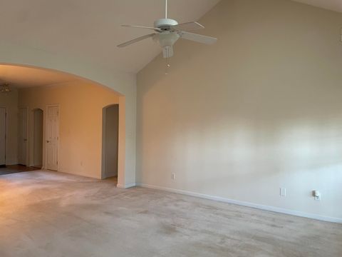 Tiny photo for 612 Kensington Court, Aiken, SC 29803 (MLS # 221696)