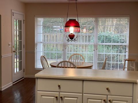 Tiny photo for 612 Kensington Court, Aiken, SC 29803 (MLS # 221696)