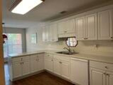 Tiny photo for 612 Kensington Court, Aiken, SC 29803 (MLS # 221696)