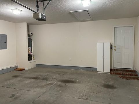 Tiny photo for 612 Kensington Court, Aiken, SC 29803 (MLS # 221696)