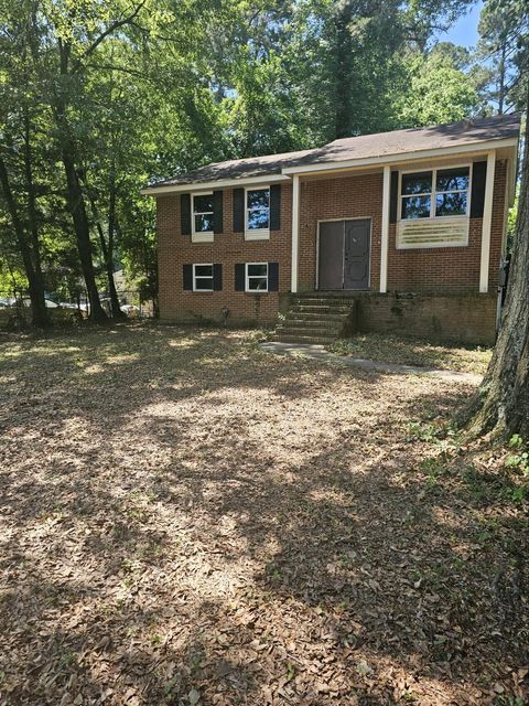 Photo of 1704 Apple Valley Drive, Augusta, GA 30906 (MLS # 212384) Photo of 1704 Apple Valley Drive, Augusta, GA 30906 (MLS # 212384)