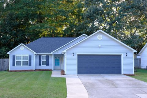 Photo of 527 Palm Drive S, Aiken, SC 29803 (MLS # 220146) Photo of 527 Palm Drive S, Aiken, SC 29803 (MLS # 220146)