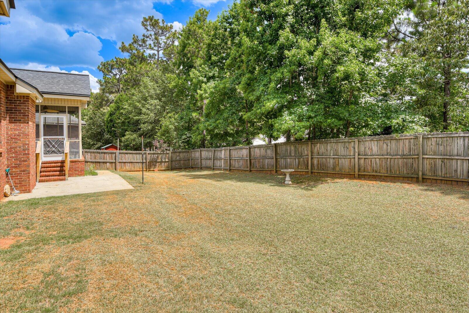 Aiken, South Carolina 29803, United States, 5 Bedrooms Bedrooms, ,3 BathroomsBathrooms,Residential,Contingent,53655