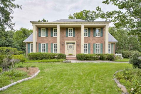 Photo of 2047 Pheasant Creek Drive, Martinez, GA 30907 (MLS # 223941)