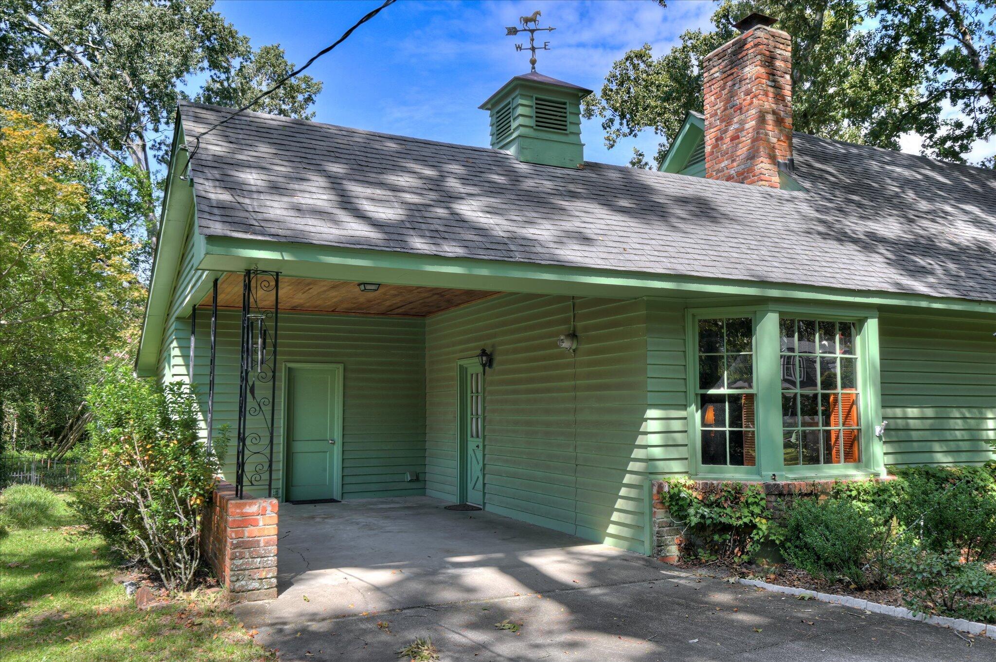 375 Mimosa Circle