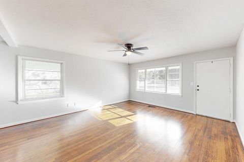 Tiny photo for 112 Audubon Circle, North Augusta, SC 29841 (MLS # 220918)