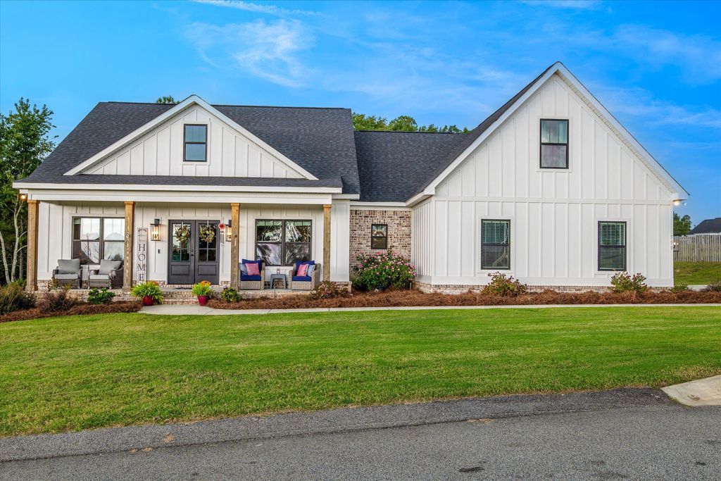 Photo for 558 Annison Pointe Court, North Augusta, SC 29860 (MLS # 220127)