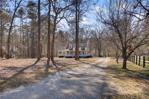 Photo of 4016 Woodvalley Drive, Aiken, SC 29803 (MLS # 221915)