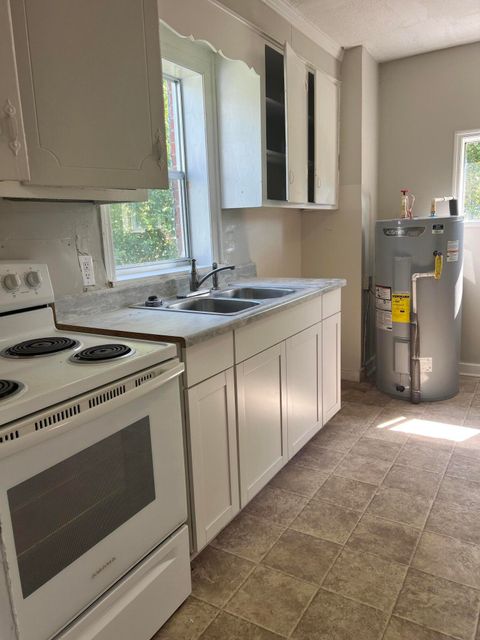 Tiny photo for 1121 Sharpes Lane, Augusta, GA 30901 (MLS # 219664)