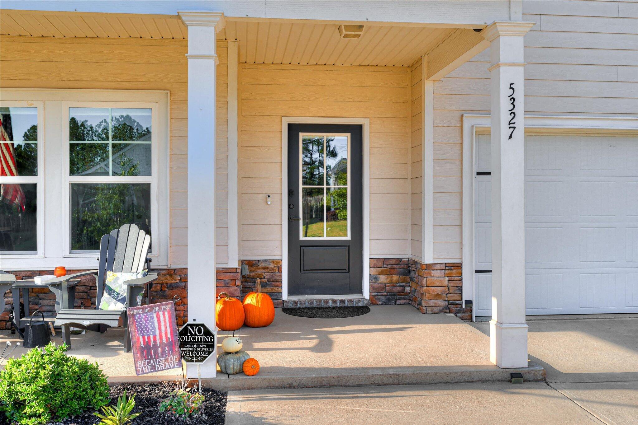 5327 Greyton Circle
